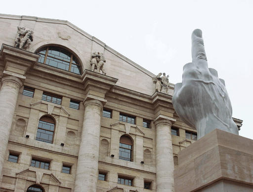 Обо всем - Maurizio Cattelan o5 жжет.